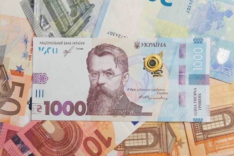 En Ucrania, la grivna puede estar vinculada al euro en lugar del dólar.